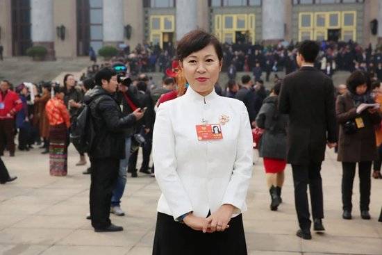 如何代理皇冠信用网_正部级美女大员被查!千万华服堆满多套住宅如何代理皇冠信用网,化妆团队提前数小时待命~