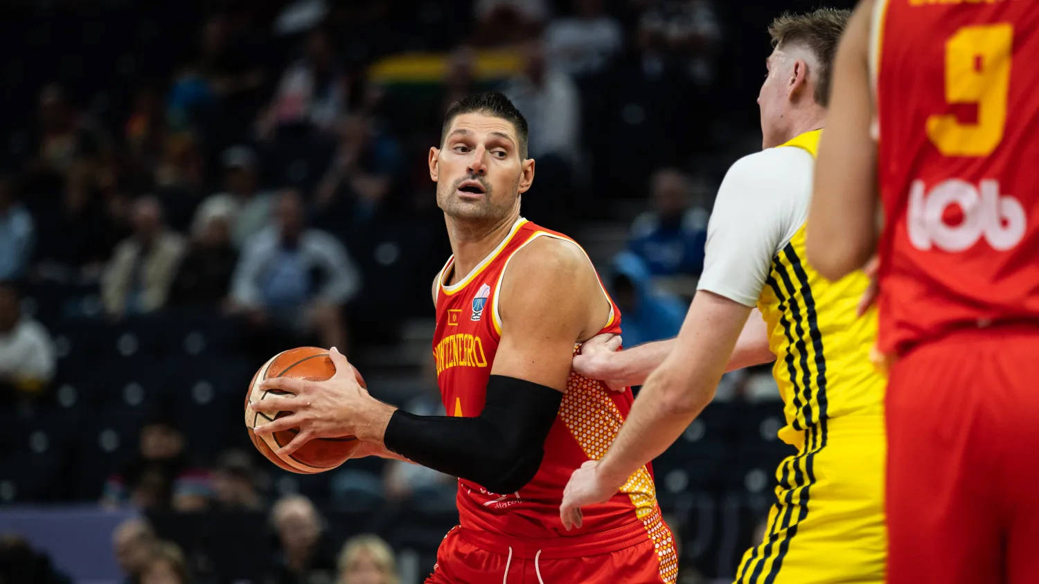 皇冠信用网出租代理_欧洲杯综述:德国狂胜英国63分 申京连续三场20+5+5