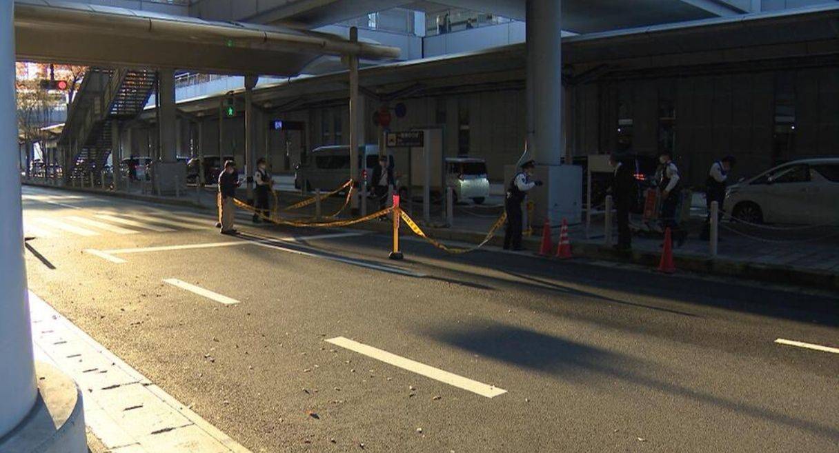 皇冠信用盘在线申请
_中国一男子与母亲到日本旅游皇冠信用盘在线申请
,在航站楼坠落不幸身亡