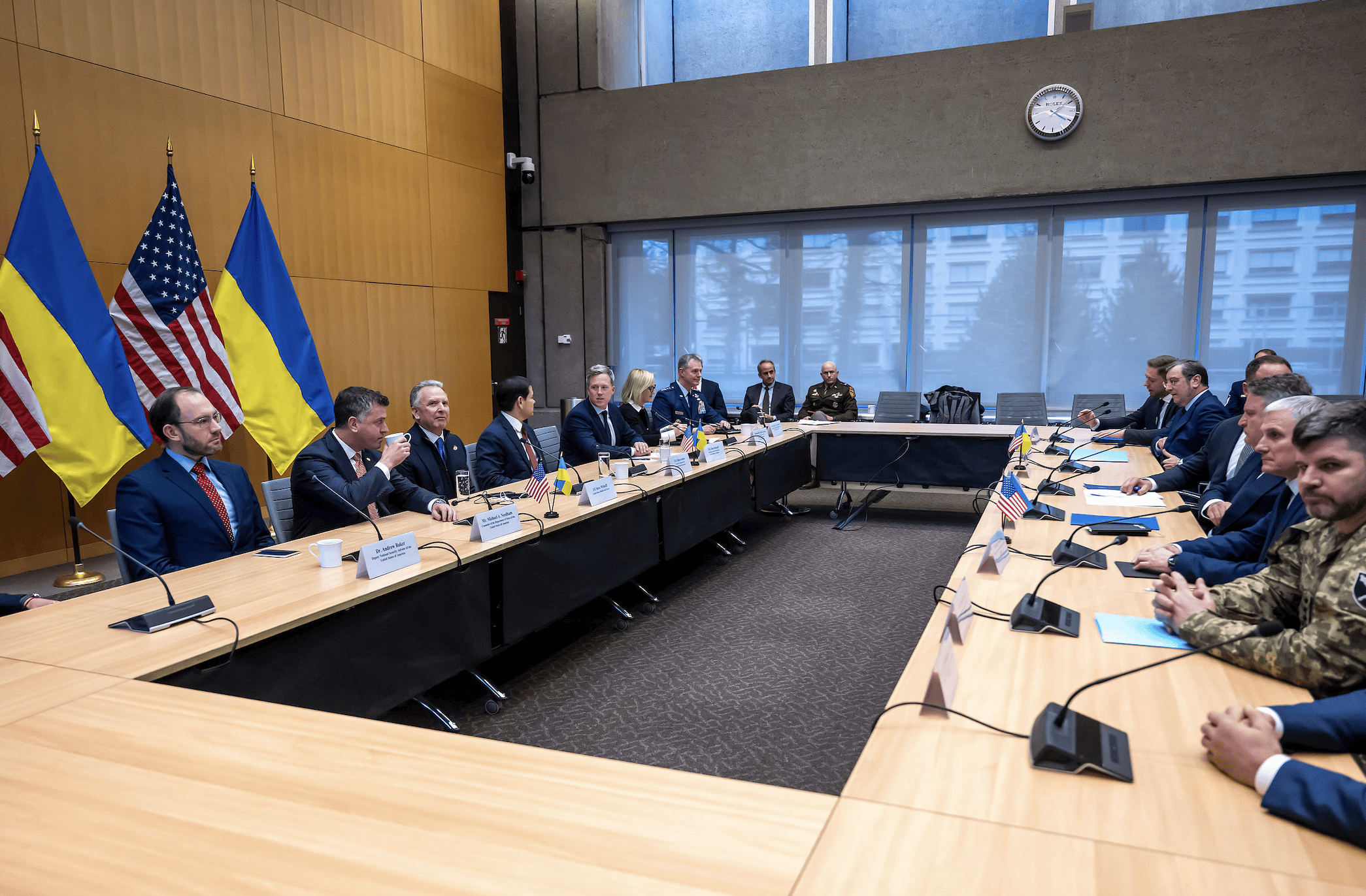 皇冠体育App下载
_俄乌谈判迎来重大进展皇冠体育App下载
,乌克兰已原则同意美国提出的和平协议